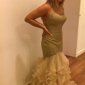 NWT Radiant Sherri Hill Gold Prom/Pageant 2019